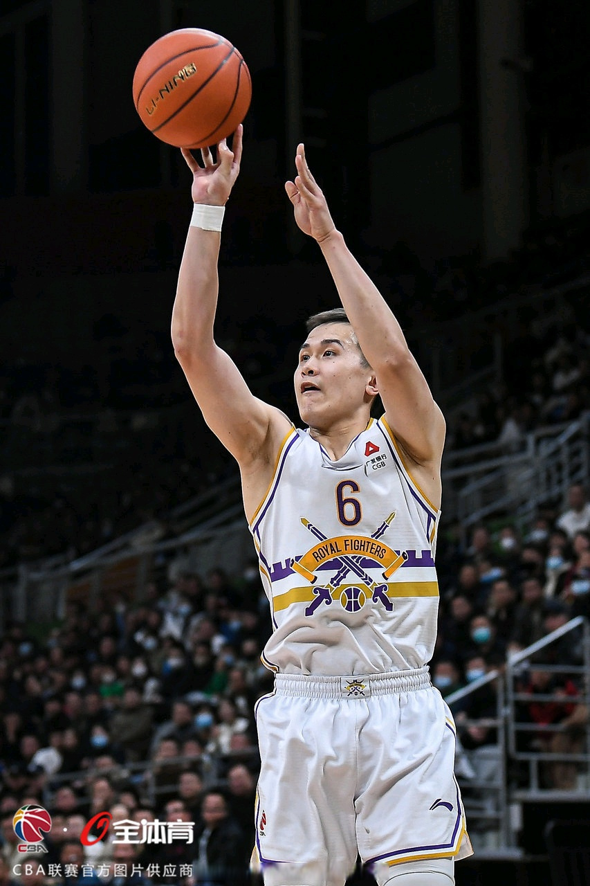 九游体育app-关于辽宁本钢发布备战花絮；今晚单刀错失；足总杯任务艰巨；控场能力受关注的信息